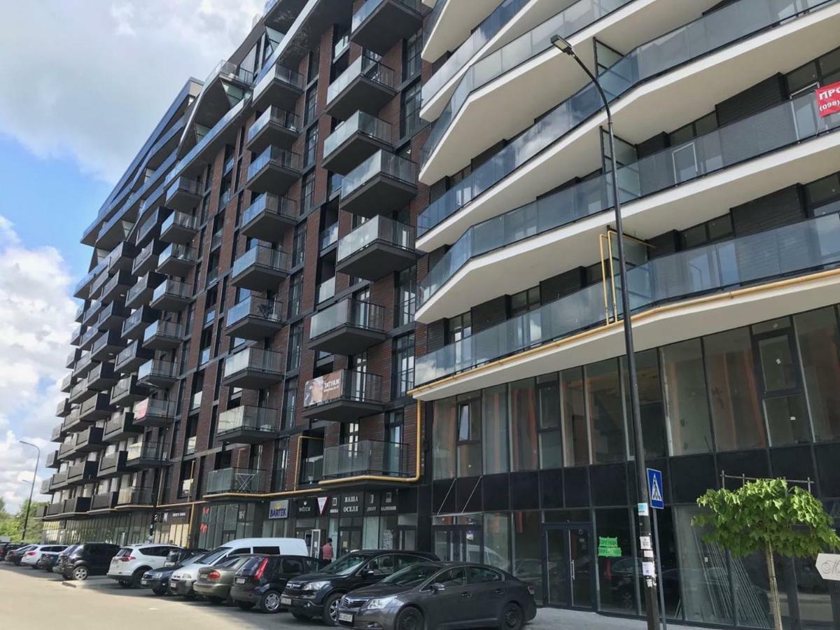 New Chornovola Apartment リヴィウ エクステリア 写真